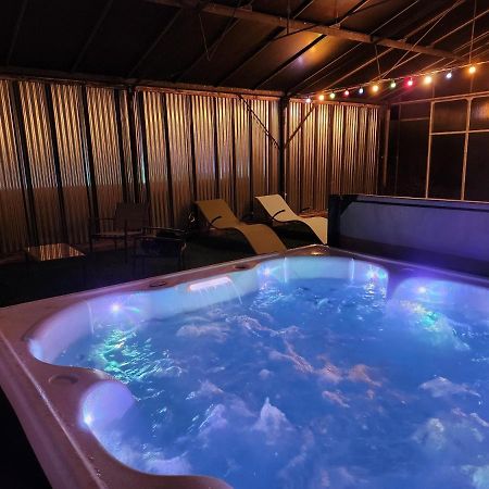 Gite De Charme Proche Loire A Velo Avec Jacuzzi Privatif Savonnières Dış mekan fotoğraf