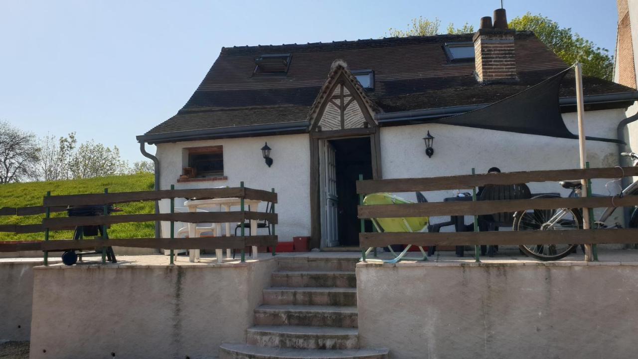 Gite De Charme Proche Loire A Velo Avec Jacuzzi Privatif Savonnières Dış mekan fotoğraf
